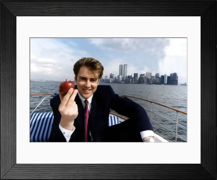Framed Print : Jonathan Ross TV Presenter on a boat on the Hudson river in New York holding an apple Framed Print : Jonathan Ross TV Presenter on a boat on the Hudson river in New York holding an apple
