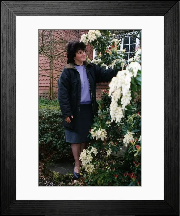 Framed Print : Pippa Greenwood TV Presenter at the royal horticultural society Framed Print : Pippa Greenwood TV Presenter at the royal horticultural society