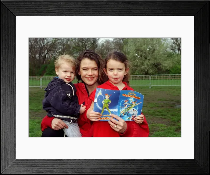 Framed Print : Annabell Croft TV Presenter April 98 With her two children taking part in a