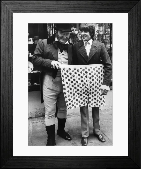 Framed Print : Harry Secombe singer comedian with Davy Jones of the Monkees pop group Framed Print : Harry Secombe singer comedian with Davy Jones of the Monkees pop group