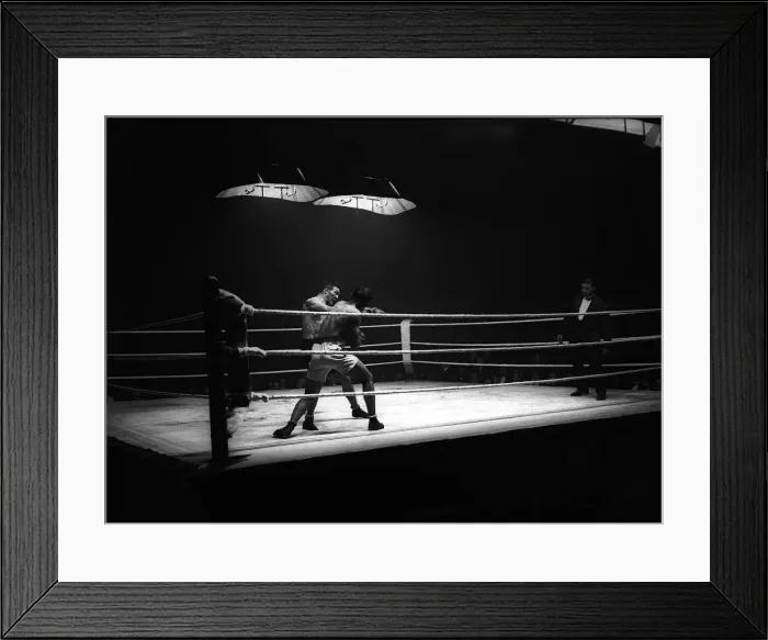 Framed Print : Johnny Griffiths v Francis Charles 28 / 12 / 1919 Johnny Griffiths Vs Framed Print : Johnny Griffiths v Francis Charles 28 / 12 / 1919 Johnny Griffiths Vs