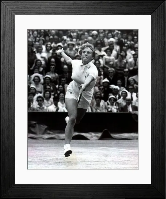 Framed Print : Ann Jones tennis player in action on centre court at Wimbledon against Althea Gibson