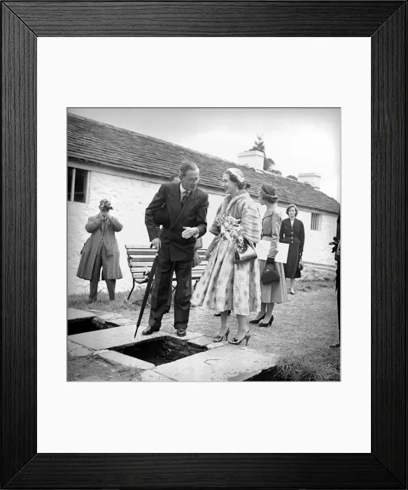 Framed Print : Princess Margaret seen here during a visit to Sunshine Homes of Southerndown Framed Print : Princess Margaret seen here during a visit to Sunshine Homes of Southerndown