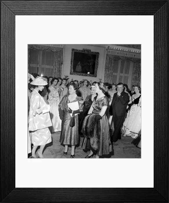 Framed Print : The Queen Mother and Princess Margaret seen here at the Salon of clothes designer Hardy Framed Print : The Queen Mother and Princess Margaret seen here at the Salon of clothes designer Hardy