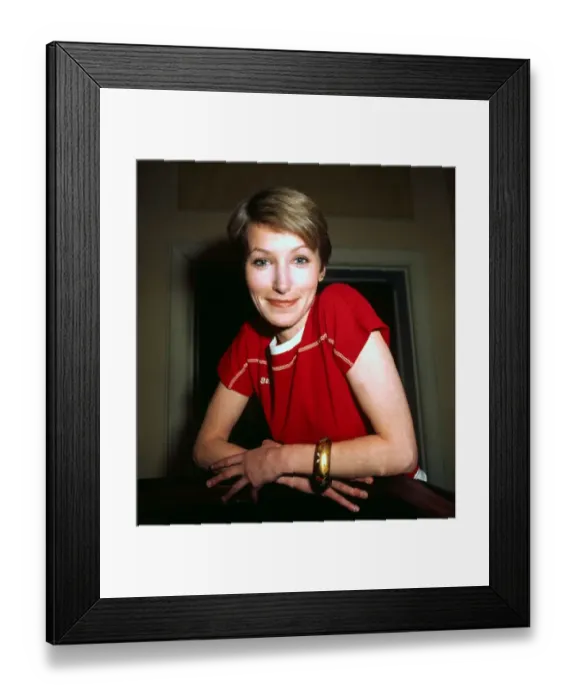 Framed Print : Vivien Heilbron British actress April 1976
