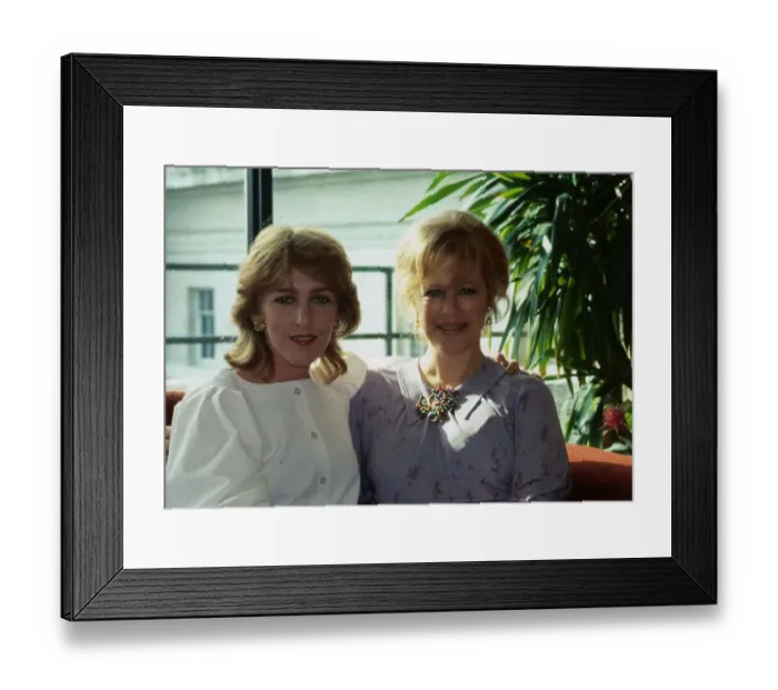 Framed Print : Patricia Hodge actress January 1989 White blouse sitting with Lady Antonia Fraser Framed Print : Patricia Hodge actress January 1989 White blouse sitting with Lady Antonia Fraser