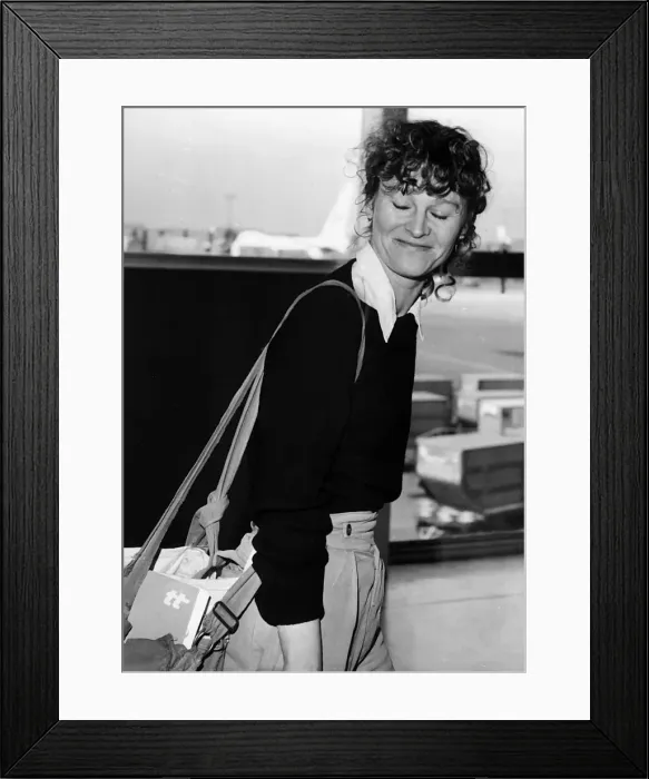 Framed Print : Julie Christie British actress 1976 Framed Print : Julie Christie British actress 1976