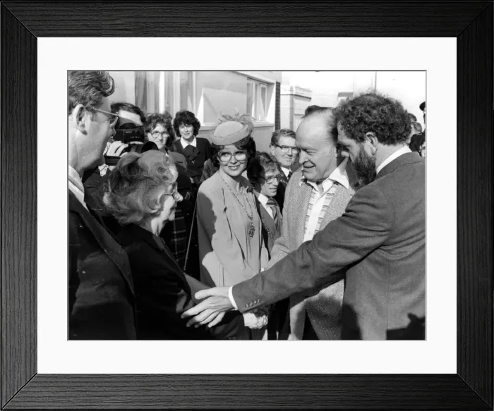 Framed Print : Bob Hope - Legendary American comedian and golf fanatic Bob Hope meets Eunice Rees
