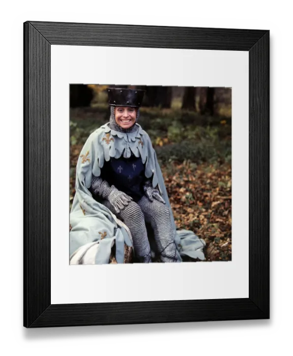Framed Print : Babara Windsor Actress A©Daily Mirror Framed Print : Babara Windsor Actress A©Daily Mirror