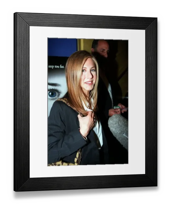 Framed Print : Jennifer Aniston actress at the premiere of 4 April 1998 : new film Scream 2 in London Framed Print : Jennifer Aniston actress at the premiere of 4 April 1998 : new film Scream 2 in London