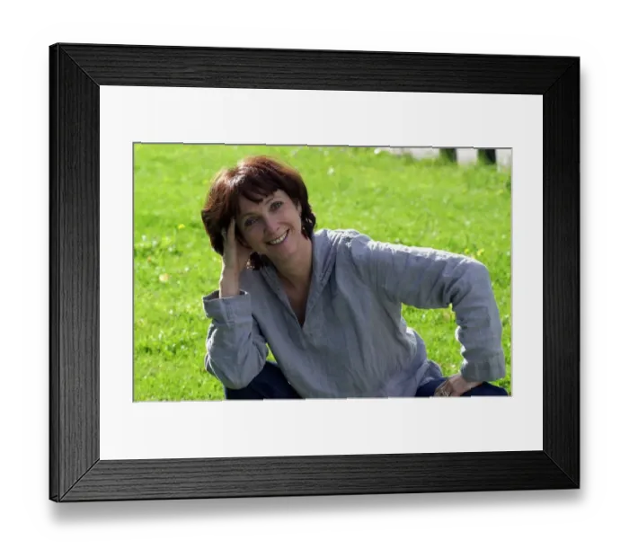 Framed Print : Emmerdale actress Alyson Spiro... see Christine Smith Interview Framed Print : Emmerdale actress Alyson Spiro... see Christine Smith Interview