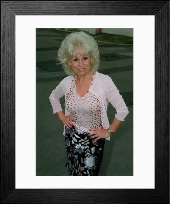 : Barbara Windsor Actress July 98 Eastenders actress A©Mirrorpix : Barbara Windsor Actress July 98 Eastenders actress A©Mirrorpix