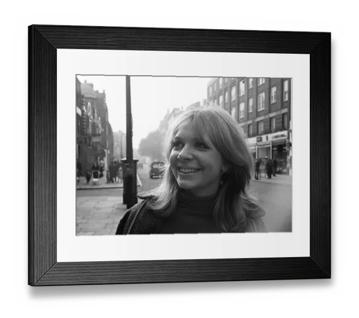 Framed Print : Actress Katy Manning aged 17 October 1965 Framed Print : Actress Katy Manning aged 17 October 1965