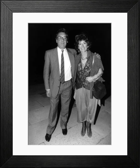 Framed Print : Maureen Lipman actress & comedienne