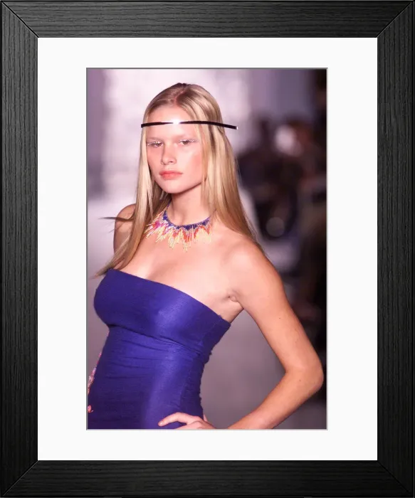 Framed Print : Clothing by Matthew Williamson 1998 modelled by Model during London Fashion Week Framed Print : Clothing by Matthew Williamson 1998 modelled by Model during London Fashion Week