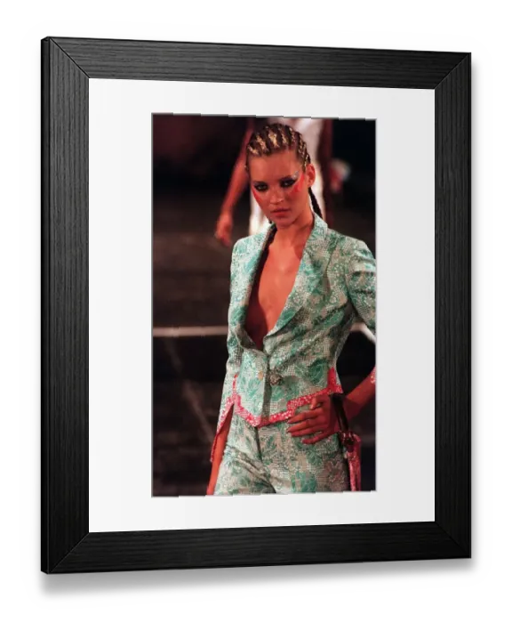 Framed Print : LONDON FASHION WEEK KATE MOSS