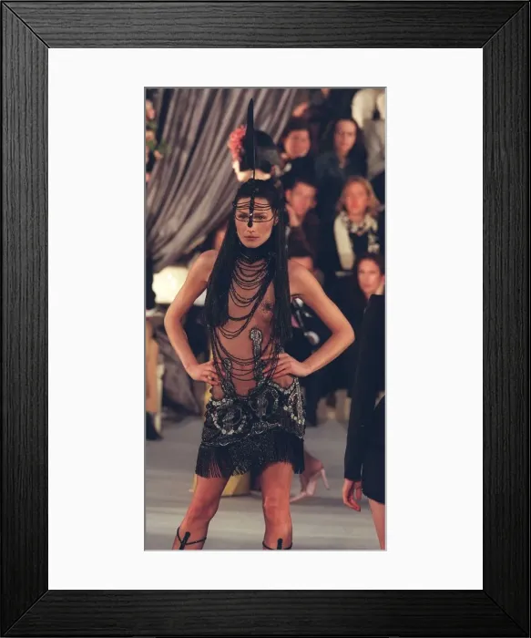 Framed Print : CARLA BRUNI MODELS DIOR BY GALLIANO