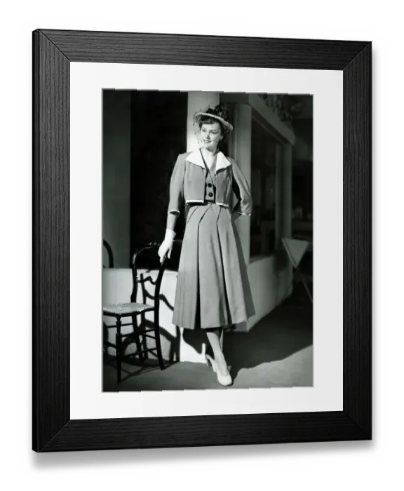 Framed Print : Fashion 1940s Model wearing a Bolero Pleated skirt suit