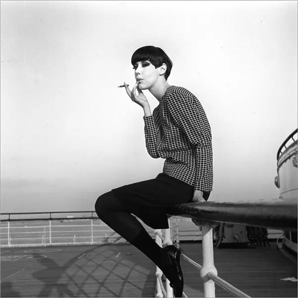 Peggy Moffitt October 1965 Top American fashion model pictured on '