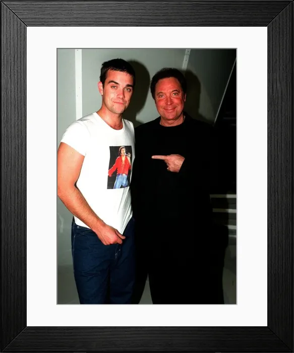 Framed Print : Robbie Williams and Tom Jones February 1998 After rehearsing their act for the Brit Framed Print : Robbie Williams and Tom Jones February 1998 After rehearsing their act for the Brit