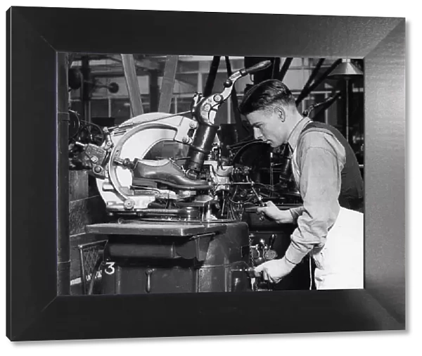 Shoe factory manufacture January 1935 Saxone Shoe Company Kilmarnock Machine