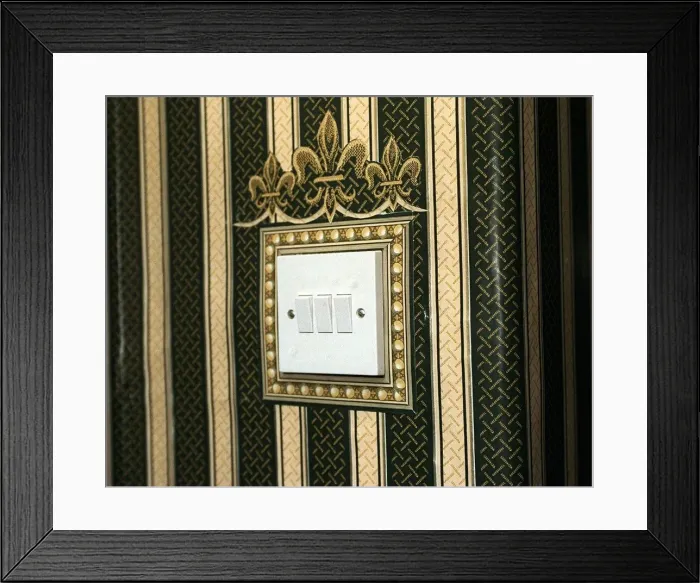 Framed Print : Light switch JOHN MANNING 500 KITCHEN October 1997 INCLUDING CHEAP WALLPAPER TRICKS Framed Print : Light switch JOHN MANNING 500 KITCHEN October 1997 INCLUDING CHEAP WALLPAPER TRICKS