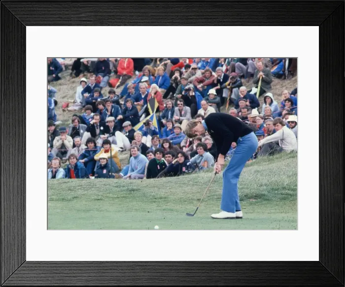 Framed Print : Ken Brown golfer July 1979 Playing shot on green putting with old hickory wooden Framed Print : Ken Brown golfer July 1979 Playing shot on green putting with old hickory wooden