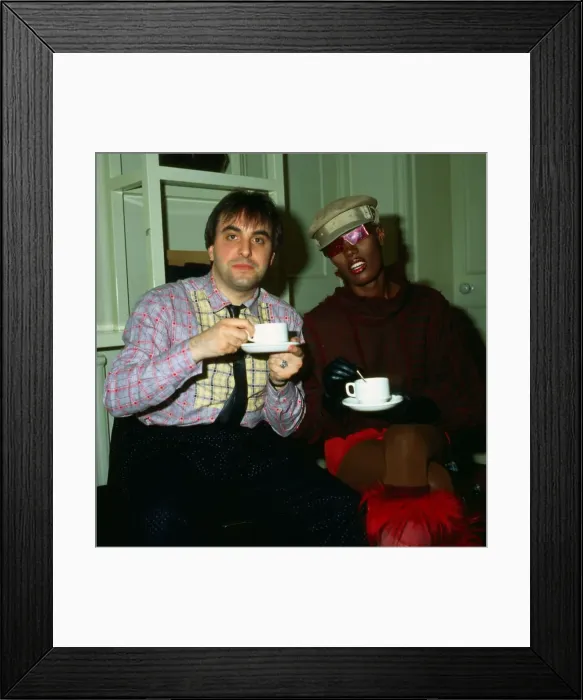 Framed Print : Grace Jones drinking tea with Billy Sloan April 1983 Framed Print : Grace Jones drinking tea with Billy Sloan April 1983