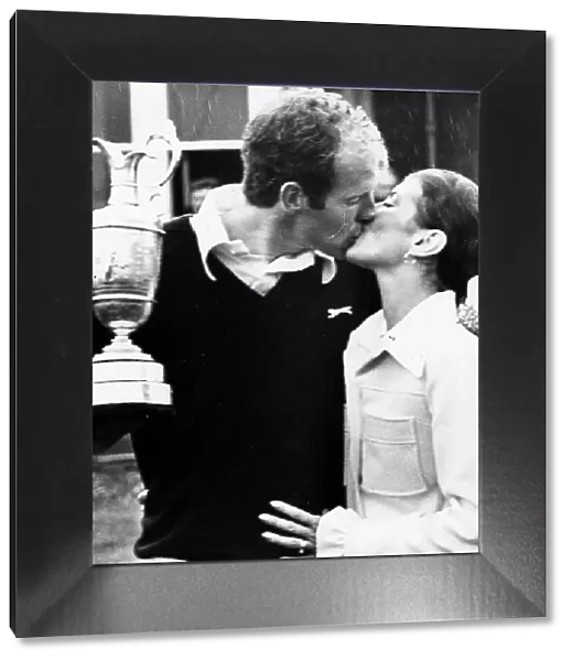 Tom Weiskopf golf kissing wife Jeanne