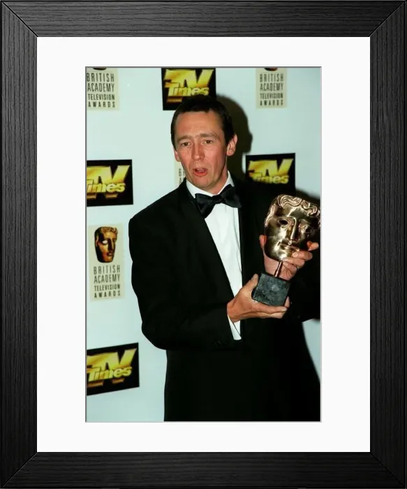 : Paul Whitehouse Comedian May 98 Holding his Bafta award he received for The Fast : Paul Whitehouse Comedian May 98 Holding his Bafta award he received for The Fast