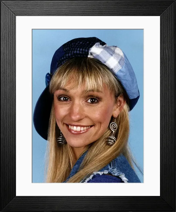 Framed Print : Michaela Strachan Childrens TV Presenter