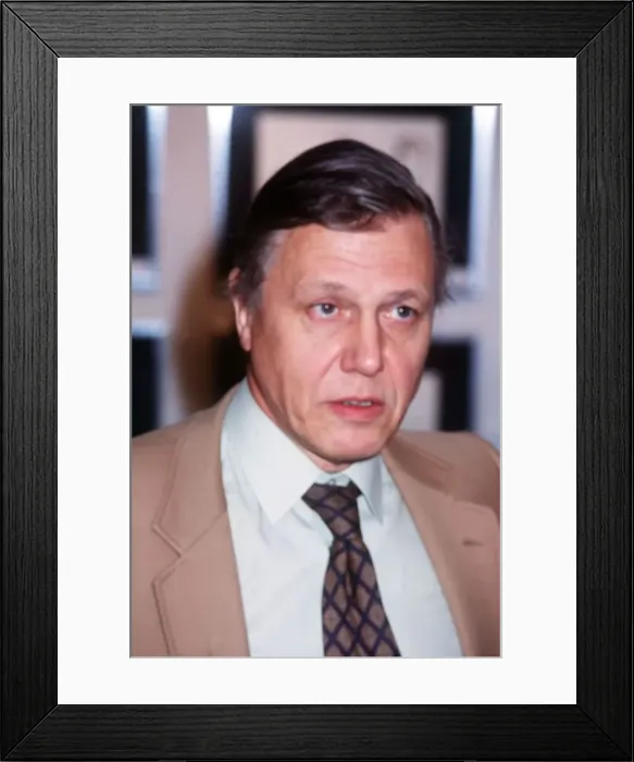 Framed Print : David Attenborough TV presenter