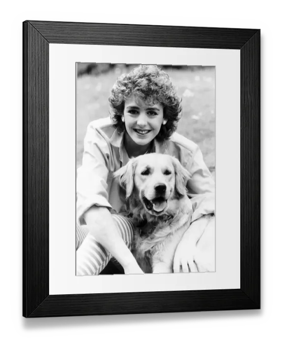 Framed Print : Yvette Fielding tv presenter formerly of Blue Peter