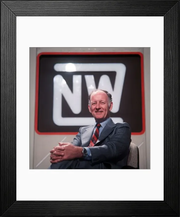 Framed Print : Frank Bough Television Presenter on Nationwide. Circa 1981