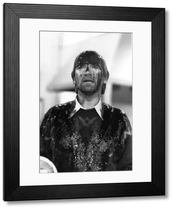 Framed Print : Noel Edmonds Tv Presenter Framed Print : Noel Edmonds Tv Presenter