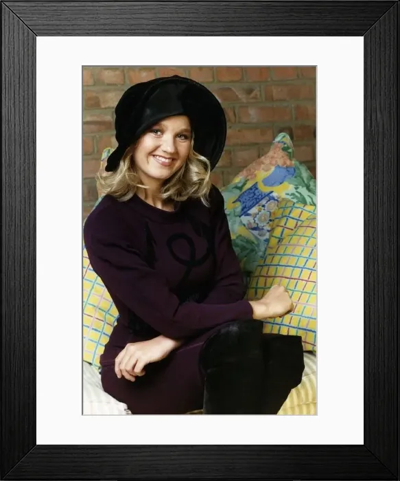 : Lisa Maxwell TV Presenter : Lisa Maxwell TV Presenter