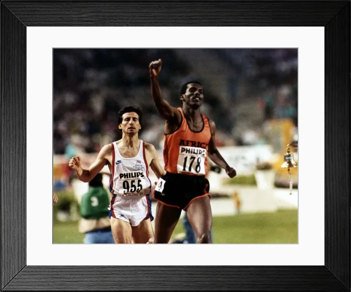 Framed Print : Sebastian Coe Athlete in World Cup race as he loses to Abdi Bile circa 1989