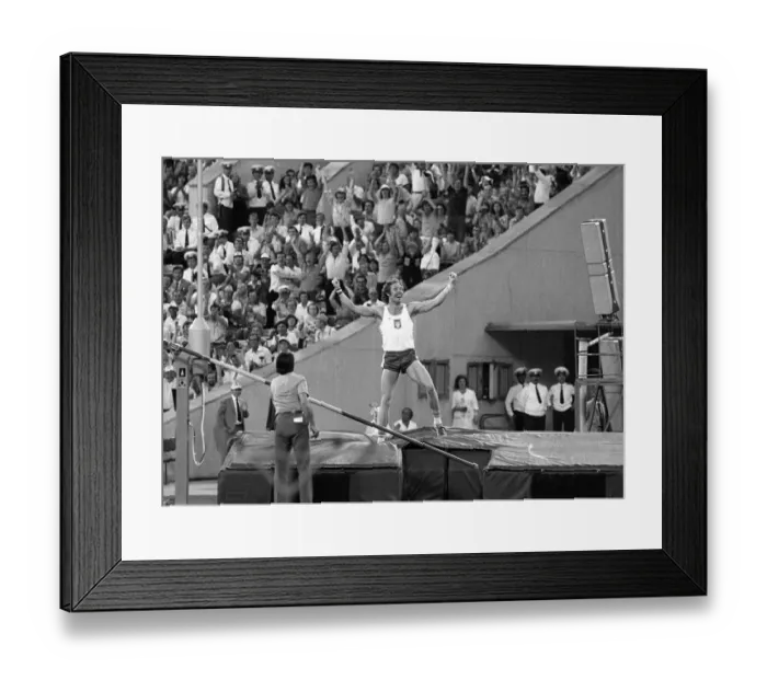 Framed Print : Moscow Olympic Games July1980 Wladyslaw Kozakiewicz Sport Athletics Action pole Framed Print : Moscow Olympic Games July1980 Wladyslaw Kozakiewicz Sport Athletics Action pole