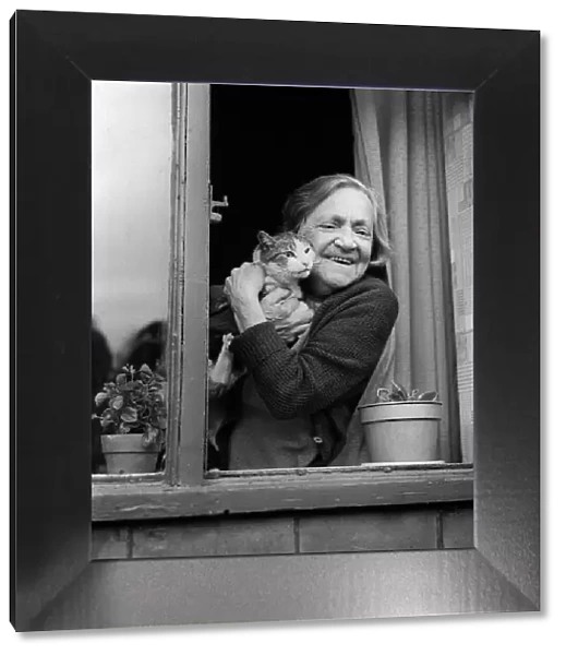 Mrs Eliza Mooney and her cat prudence May 1971 Thieves broke into Mrs Mooney