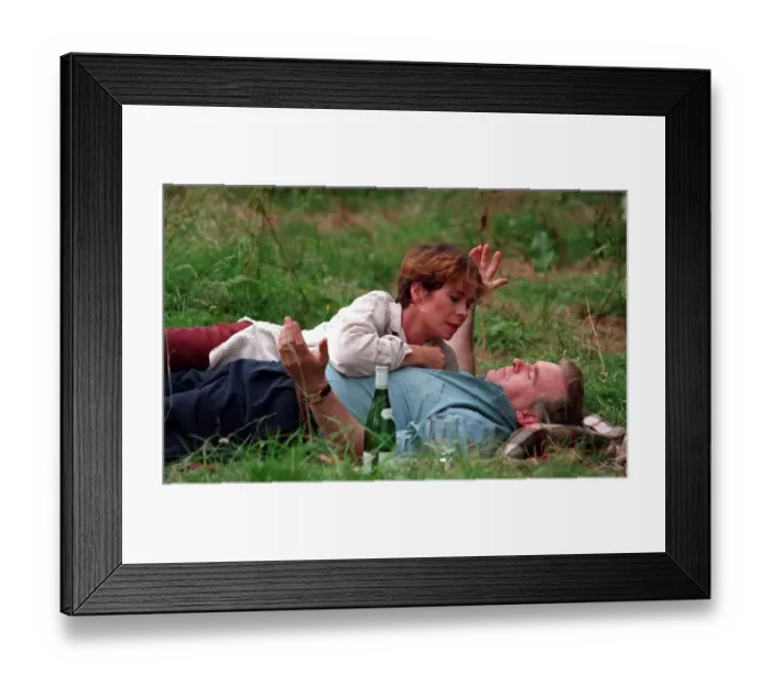 Framed Print : Ian McElhinney Actor and Celia Imrie Actress in the Television Programme Wokenwell - Framed Print : Ian McElhinney Actor and Celia Imrie Actress in the Television Programme Wokenwell -