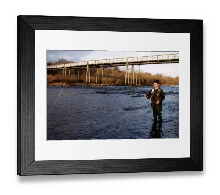 Framed Print : Steven Reynolds top angler and athlete fishing in the river Tyne February 1991 Framed Print : Steven Reynolds top angler and athlete fishing in the river Tyne February 1991