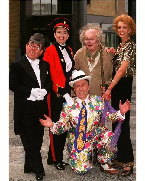 Ronnie Corbett John Inman Martie Caine and Mike Yarwood actor actress