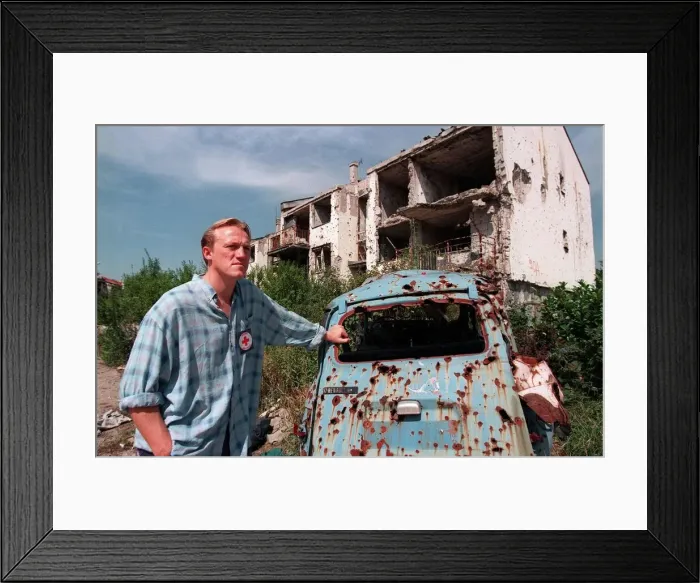 Framed Print : Jerome Flynn actor visits Bosnia war zone with the Red Cross Framed Print : Jerome Flynn actor visits Bosnia war zone with the Red Cross