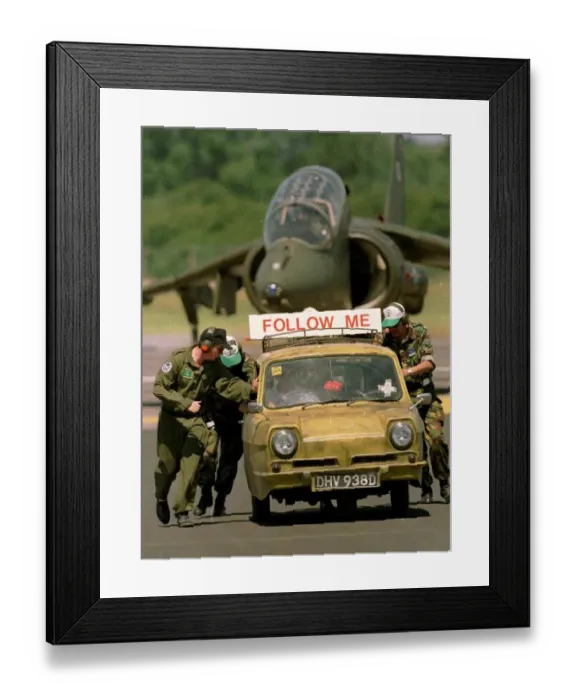 Framed Print : David Jason Actor Del Boy Only Fools And Horses Framed Print : David Jason Actor Del Boy Only Fools And Horses