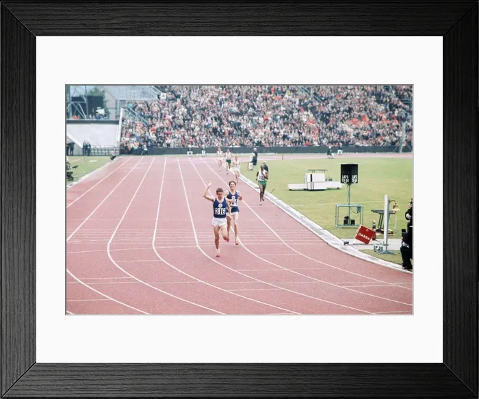 Framed Print : Commonwealth Games 1970, 5, 000m won by Ian Stewart from Ian McCafferty Framed Print : Commonwealth Games 1970, 5, 000m won by Ian Stewart from Ian McCafferty