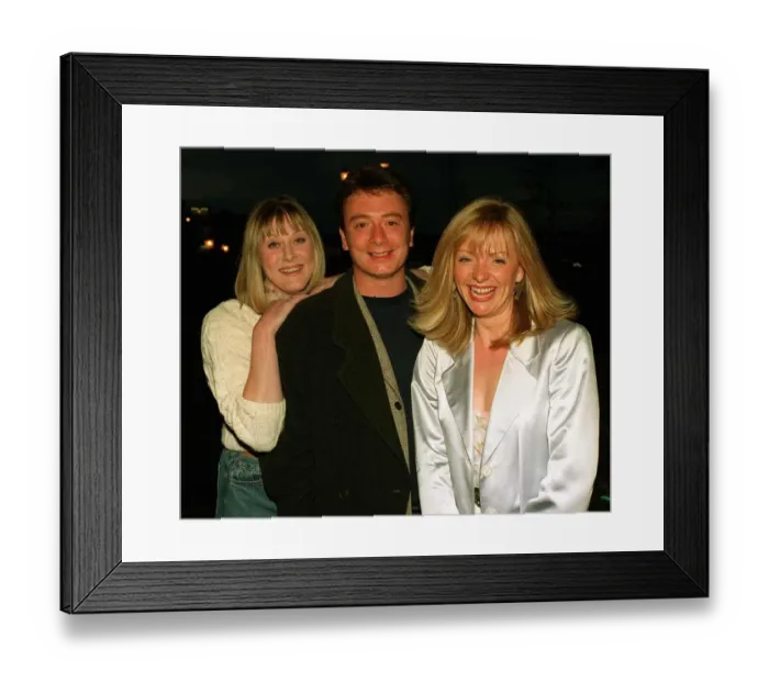Framed Print : Sarah Lancashire with Sean Wilson and Tracy Brabin - Coronation Street stars at V&A Framed Print : Sarah Lancashire with Sean Wilson and Tracy Brabin - Coronation Street stars at V&A