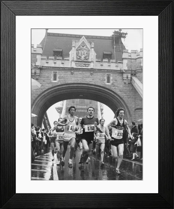 Framed Print : Tower Bridge the half way mark in the 1981 London Marathon April 1981 Framed Print : Tower Bridge the half way mark in the 1981 London Marathon April 1981
