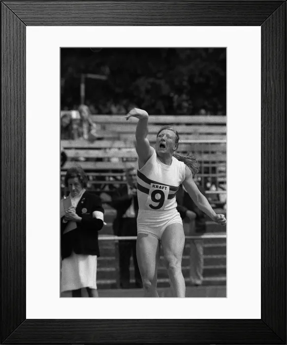 Framed Print : Mary Peters competing in the Pentathlon at Warley May 1973 Throwing the shot putt Framed Print : Mary Peters competing in the Pentathlon at Warley May 1973 Throwing the shot putt