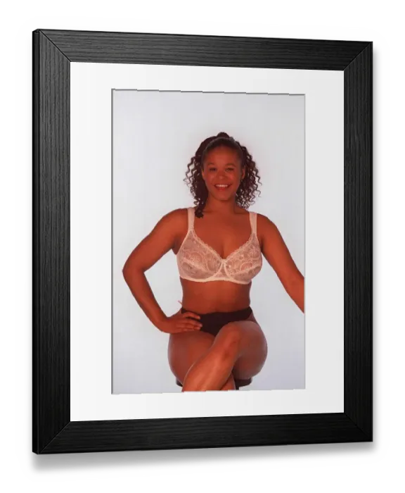 Framed Print : Sonia Swaby actress in West End play Fame who wears a 34 DD size bra