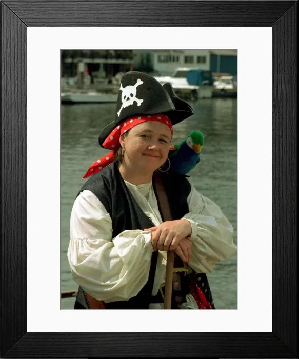 Framed Print : Pauline Quirke Actress Filming on the River Thames for the BBC TV Childrens Programme Framed Print : Pauline Quirke Actress Filming on the River Thames for the BBC TV Childrens Programme